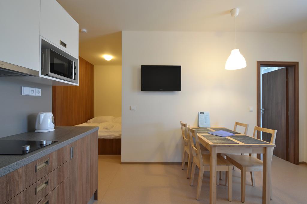 Apartmany Rokytka Snowhouse Rokytnice nad Jizerou Oda fotoğraf